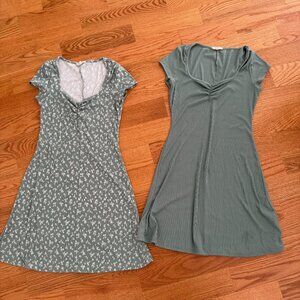 2 Mini green dresses, S